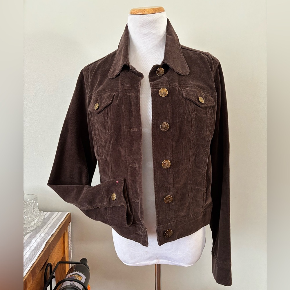 Levi Strauss Signature size Medium gorgeous brown corduroy jacket 🤎🤍